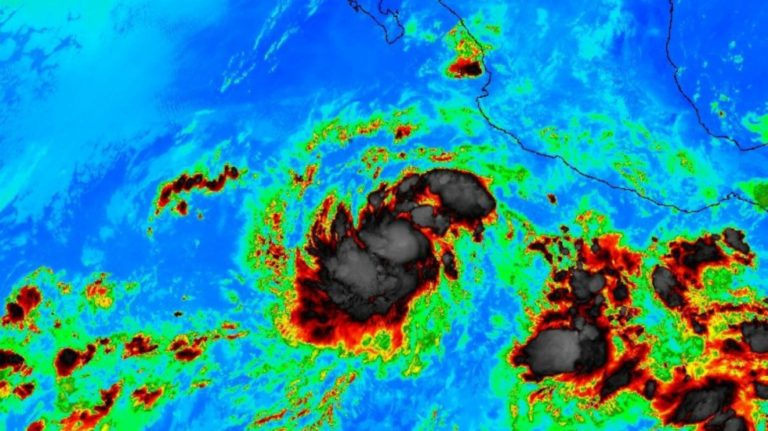 Se forma la tormenta tropical Rosa en el Pacífico