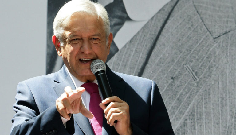 AMLO busca 50 mil jóvenes para integrarse al Ejército, la Marina y la Policía