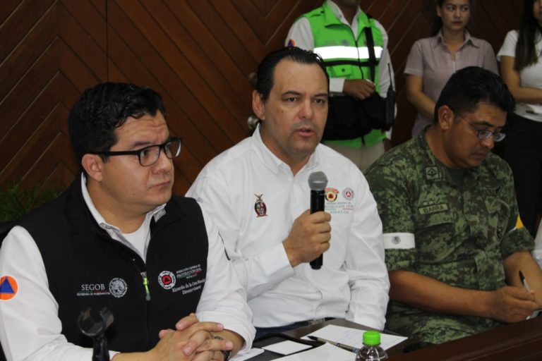 Suspenden actividades laborales en tres municipios por ‘Willa’