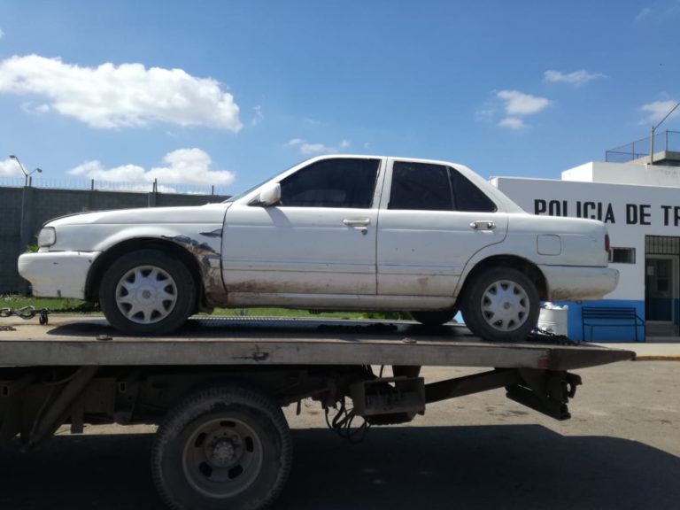Recuperan vehículos con reporte de robo en Navolato