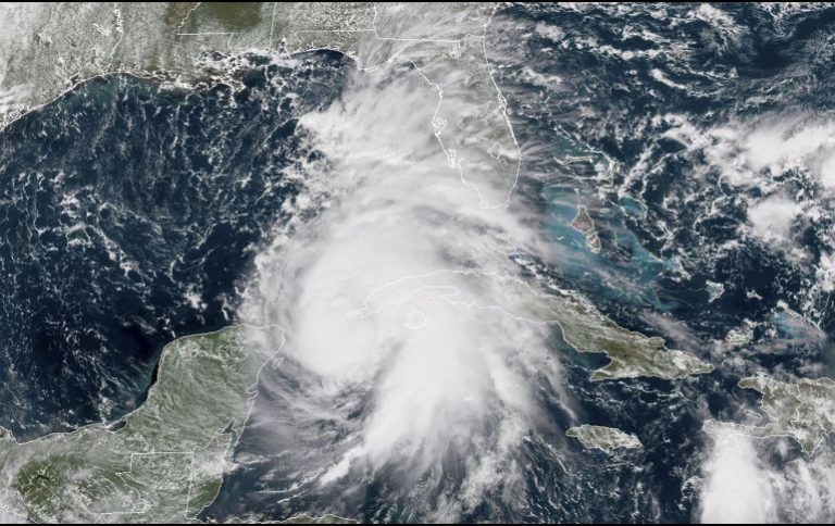 Florida se prepara para el huracán Michael, un ciclón ‘monstruoso’