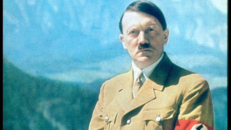 Hitler era homosexual y sadomasoquista, revela un informe de la CIA