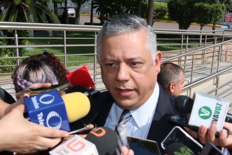 Confirma Fiscalía un militar muerto y dos más heridos tras enfrentamiento en Badiraguato