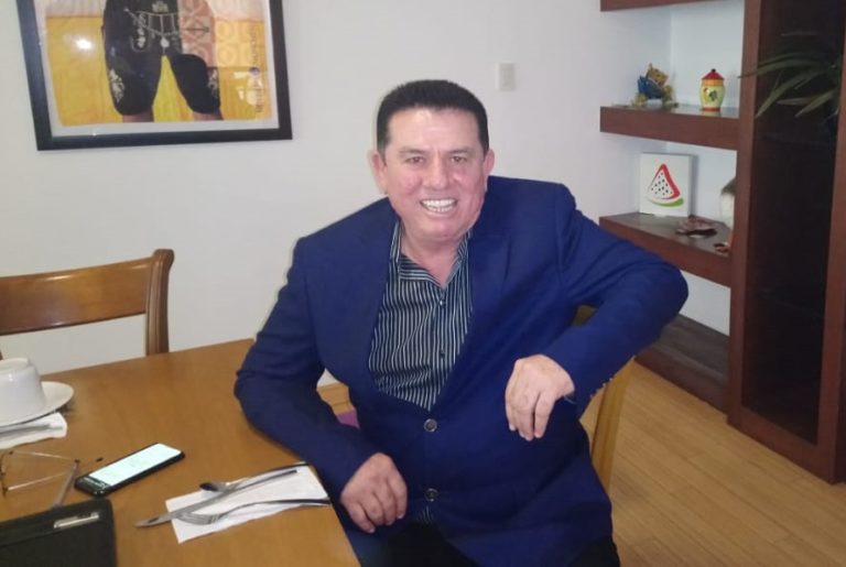 Mi hijo es ‘víctima’ en el caso de los colchones, dice padre del implicado