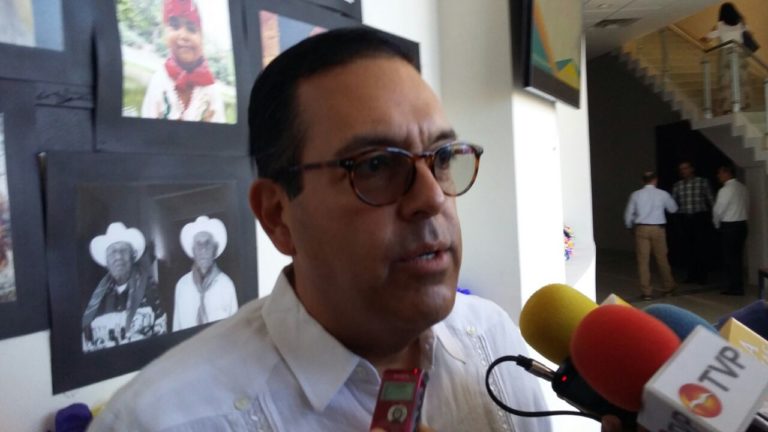 Renuncia titular de Sedesol Sinaloa por escándalo de colchones