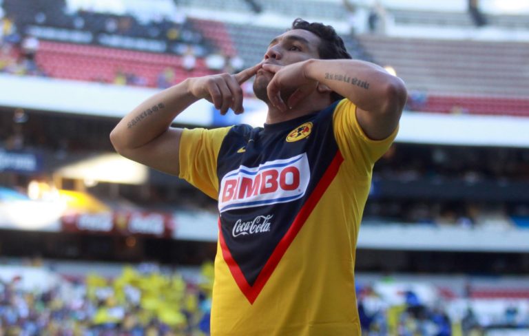 Me dispararon para que no jugara el Mundial: Cabañas