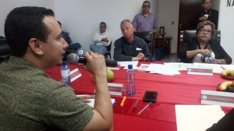 Alcalde de Navolato ‘truena’ a regidores del PRI y PAN