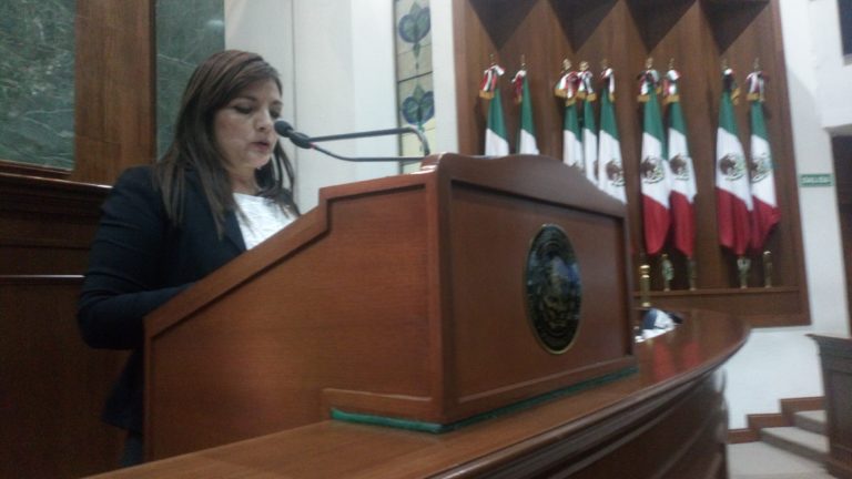 Las leyes aquí están para violarse: diputada de Morena (VIDEO)