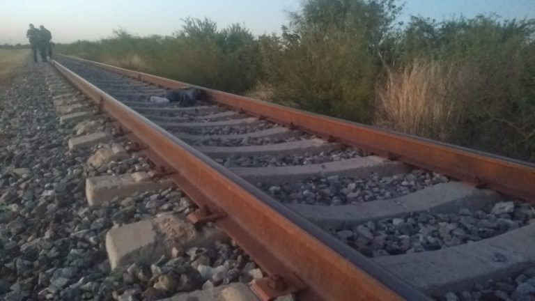 Mutila tren de carga a sujeto desconocido