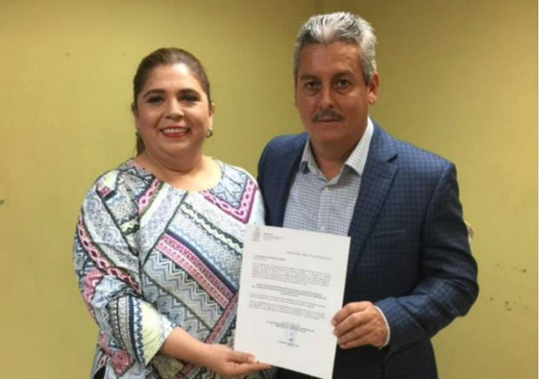 Dan a Rigo Valenzuela poder de la USE Navolato