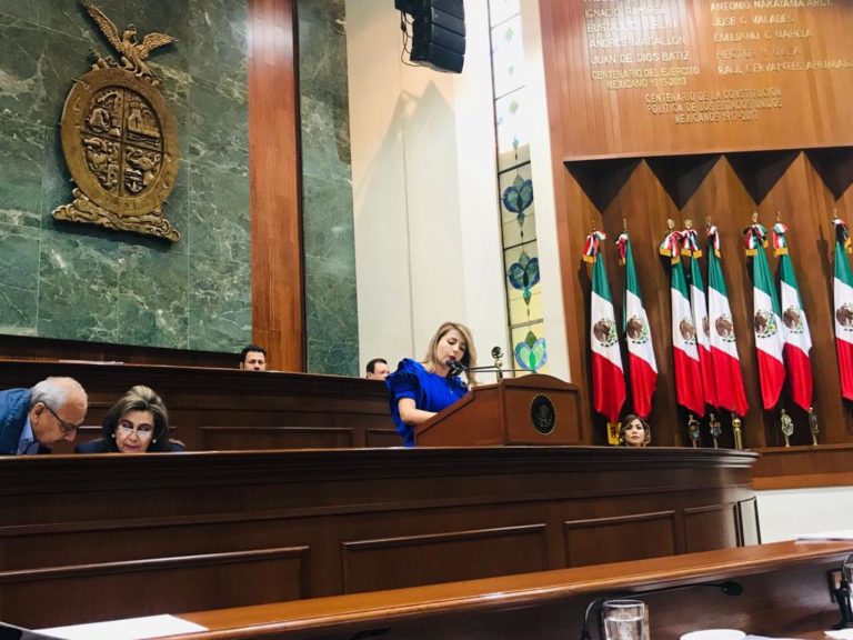 Hasta nueve autos despojan en La Costera: diputada