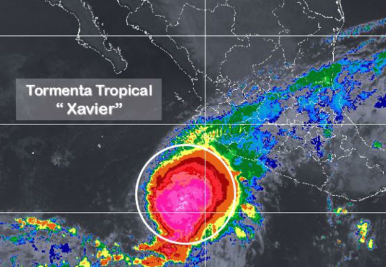 Se fortalece la tormenta tropical Xavier en el Pacífico