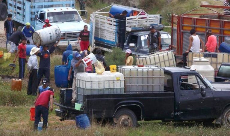 Robo de combustible será delito grave: López Obrador