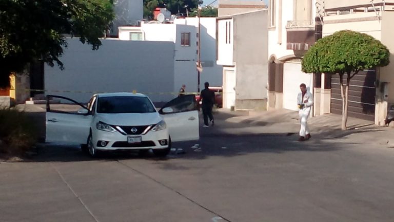 Disparan de carro a carro a vecino en Loma Linda