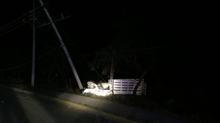 Muere en accidente automovilístico vecino de la 5 de Febrero de Navolato