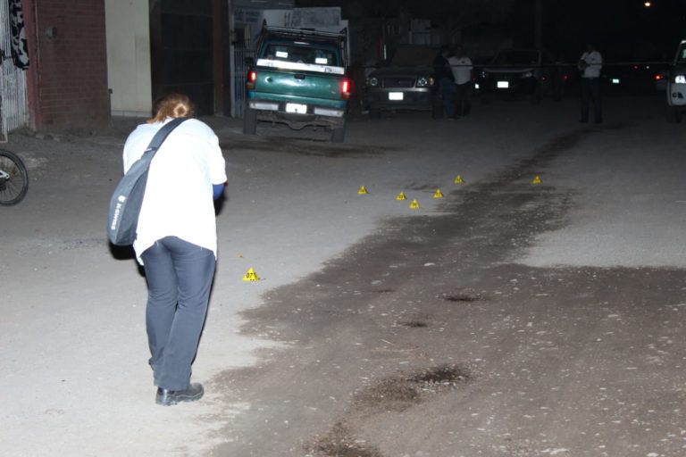 Heridos mujer y niño tras atentado a balazos en Culiacán