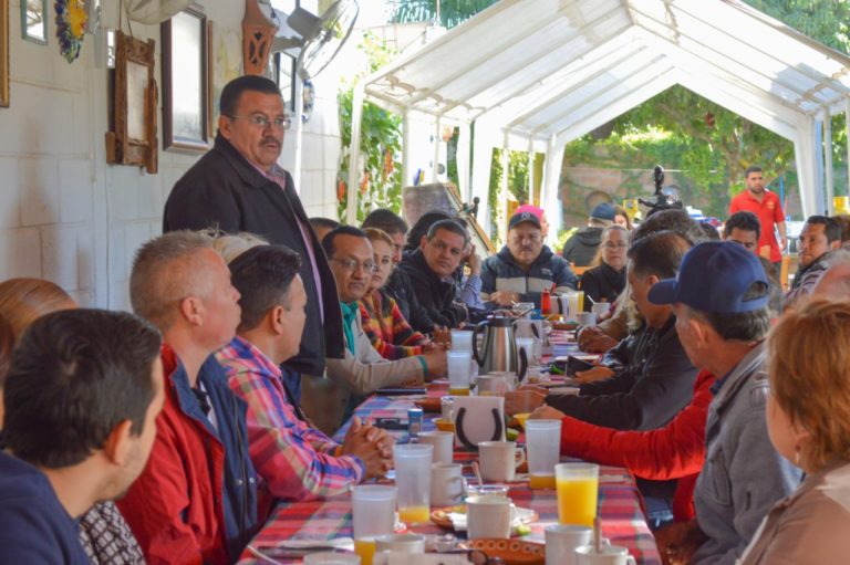 Queremos fiestas y no luto: Alcalde ante uso de pirotecnia y disparos al aire