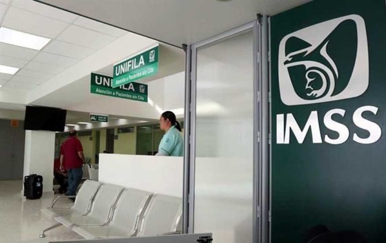 IMSS absorberá el seguro popular; harán cambio gradual