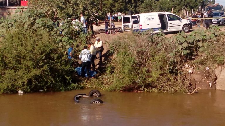 Muere joven al caer a canal en El Limoncito, Navolato