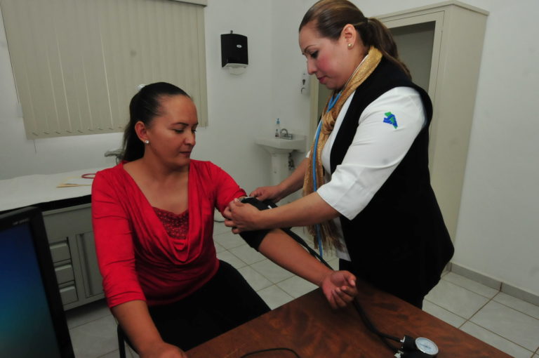 Reconoce SSA el trabajo de más de 3 mil profesionales de la enfermería en su día