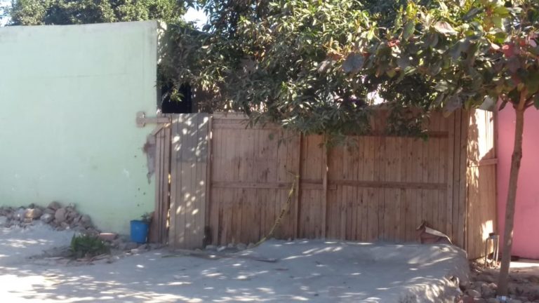 A golpes hallan muerto a vecino de la Aquiles Serdán