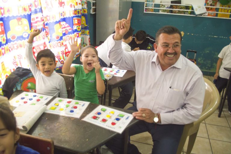 Estrena Navolato nueva lotería nacional