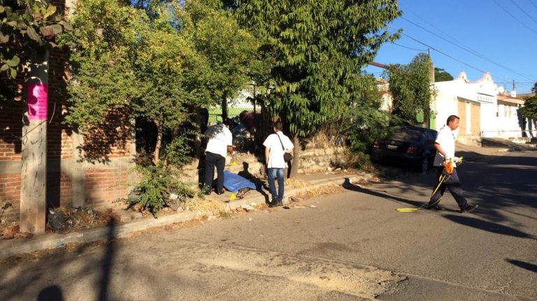 Asesinan con arma blanca a velador de la Grecia, Culiacán