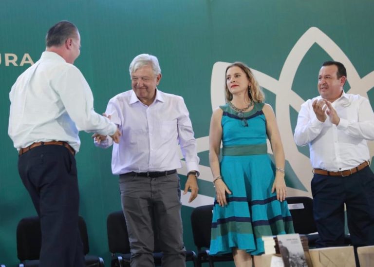 Desde Mocorito lanzan la Estrategia Nacional de Lectura