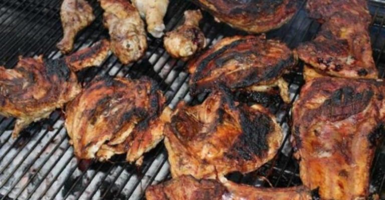 Venden pollos con metanfetamina y se intoxican 17 en Chihuahua