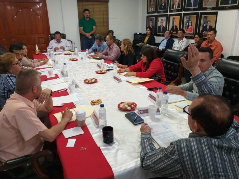 Avalan $857 mil para dar agua a 9 colonias y un pueblo