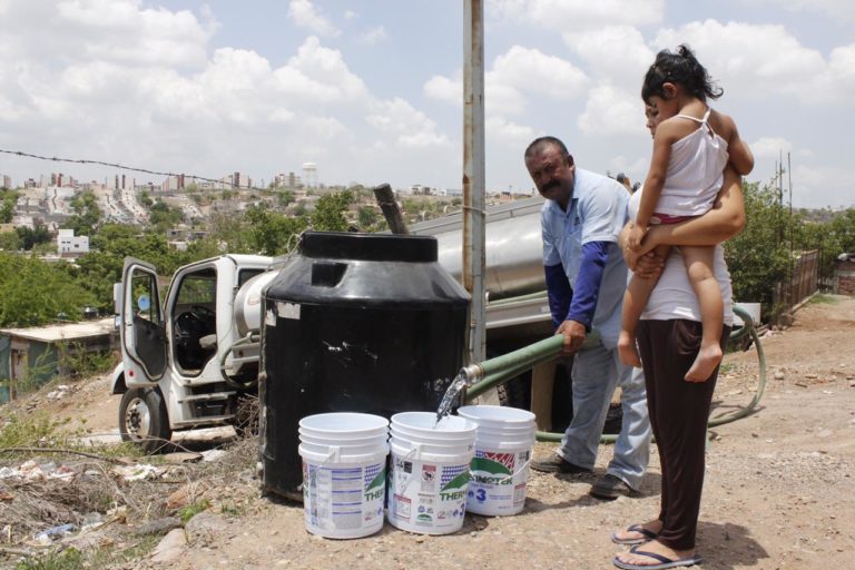 Se adelanta sequía en Culiacán; surten con pipa agua a 11 pueblos