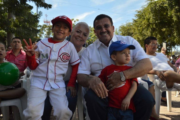 Convierten en fiesta Día de la Familia