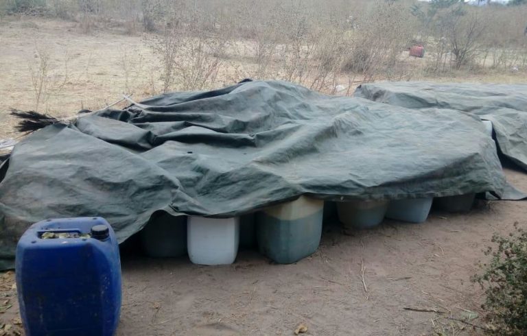 Aseguran Ejército y PEP precursores químicos en Mocorito