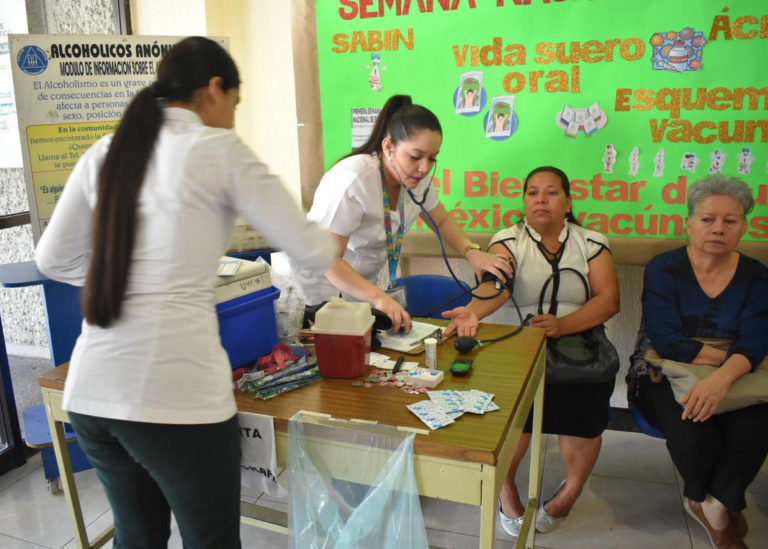 IMSS Sinaloa realiza segunda jornada de visualización de fondo de ojo