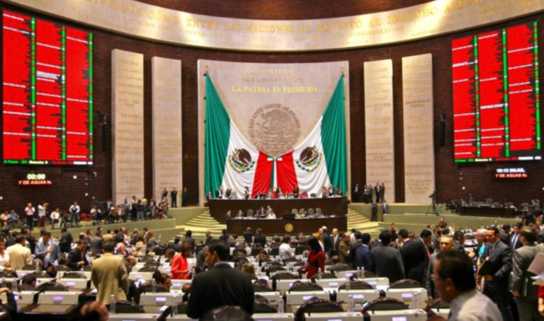 Diputados se dan 9 días de vacaciones por Semana Santa