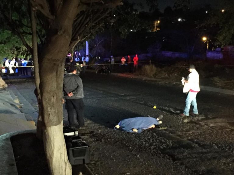 Joven se resiste a despojo de su moto y lo asesinan en la Independencia