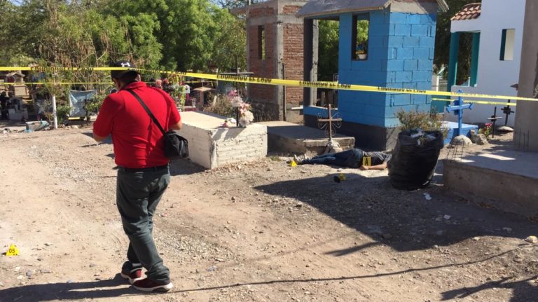 Ejecutan a joven en el panteón de la 21 de Marzo