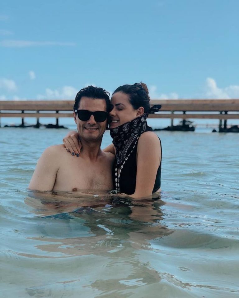 Enrique Peña Nieto reaparece vacacionando con su hija, ¿Tania estaba con ellos?