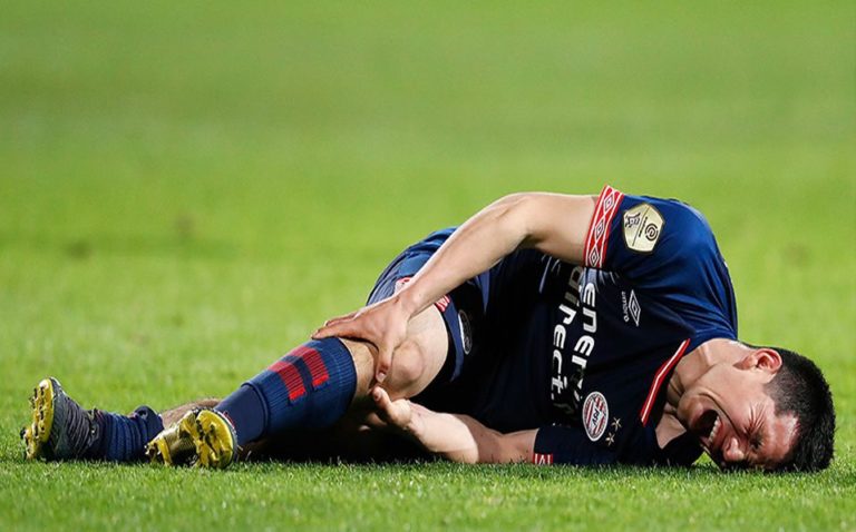 Chucky es baja en el PSV y está en riesgo para la Copa Oro