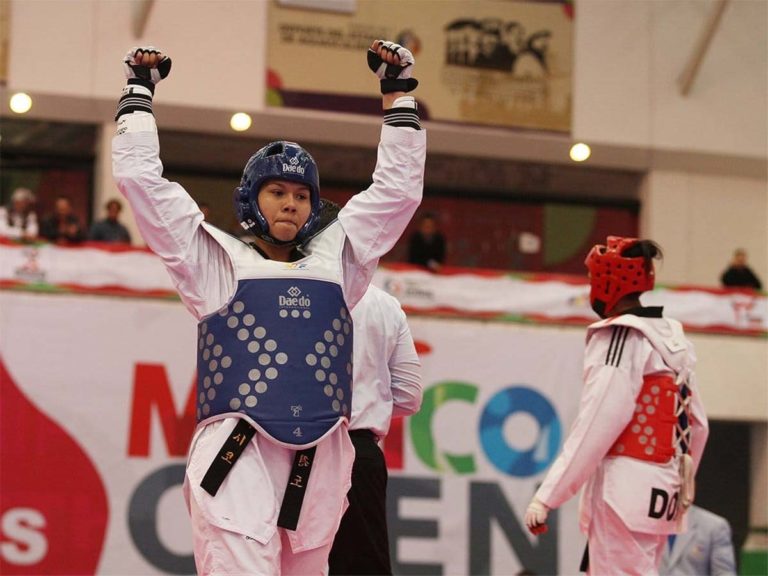 Navolatense Briseida Acosta logra bronce en Mundial