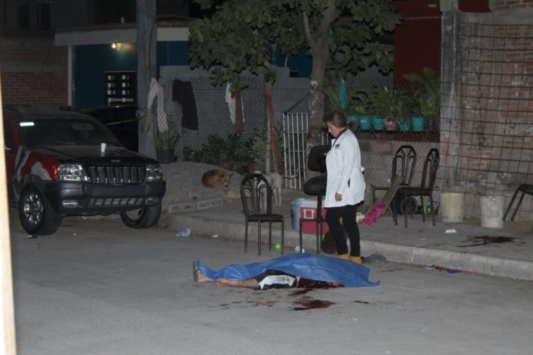 Apuñalan en convivio a joven en la colonia La Costera