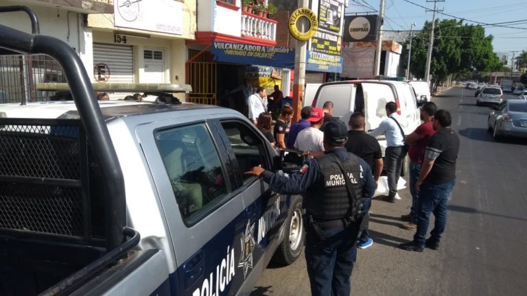 Hallan dos muertos en presunto casino clandestino de Culiacán