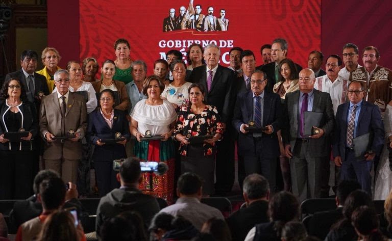 AMLO anuncia promulgación de la nueva reforma educativa