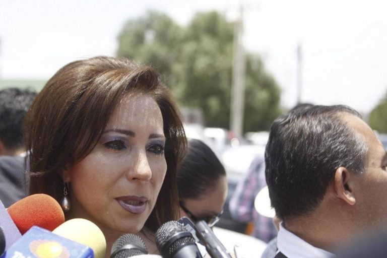 Por peculado detienen a exalcaldesa de León, Bárbara Botello