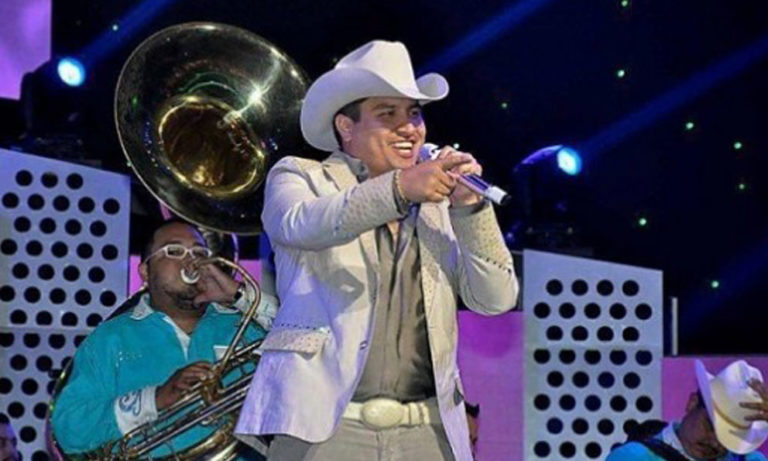 Julión Álvarez se presentará en explanada de Palacio de Gobierno