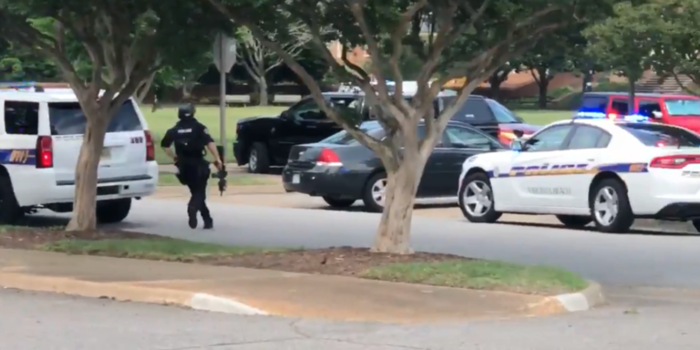 Al menos 12 muertos en un tiroteo en Virginia Beach y otros seis heridos