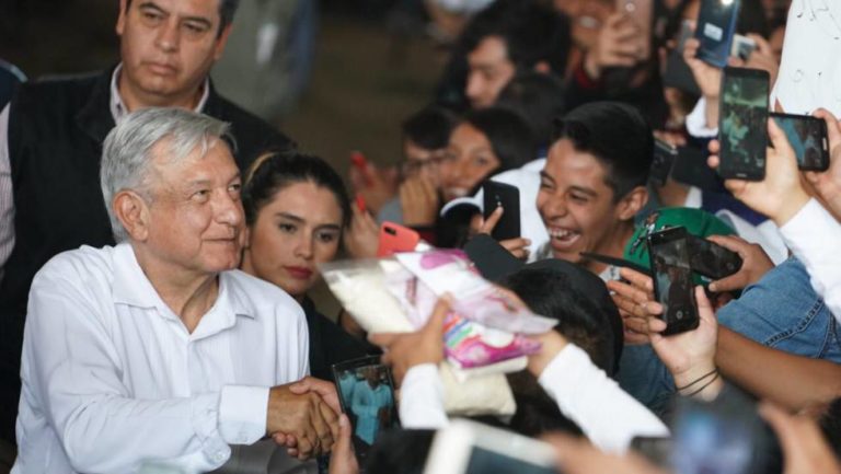 López Obrador tiene 10 días para desactivar el desafío más grave desde que tomó posesión