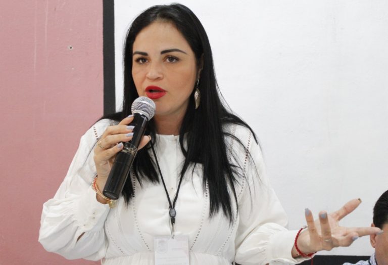 Apunta Presidenta de Angostura a un Cabildo digital