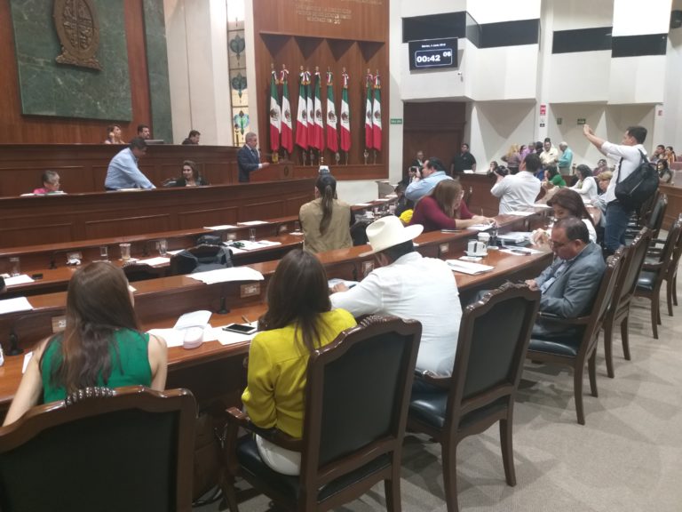 Hasta 12 años de prisión a quienes exhiban imágenes sexuales en Sinaloa