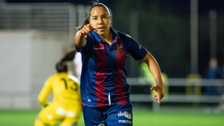 Charlyn Corral abandona el Levante tras cuatro temporadas